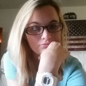 Meet your Posher, Kaitlyn